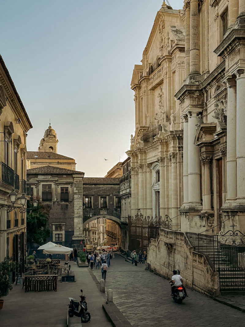 Via Etnea, Strada principale di Catania