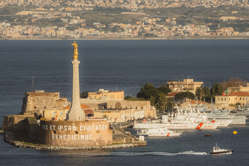 Monumento alla Madonna della Lettera di Messina